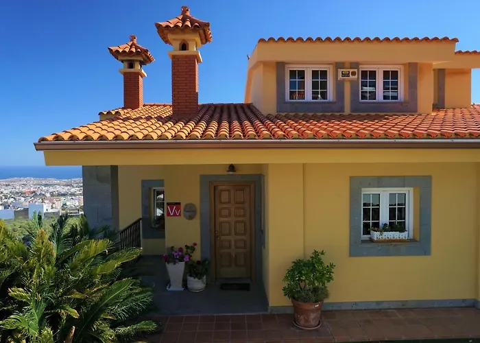 Pedro's House With Fantastic Views *